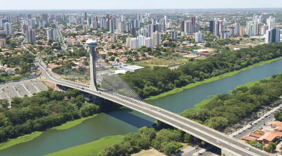 Onze autoverhuurservices bieden een gevarieerde selectie van voertuigen in Teresina.